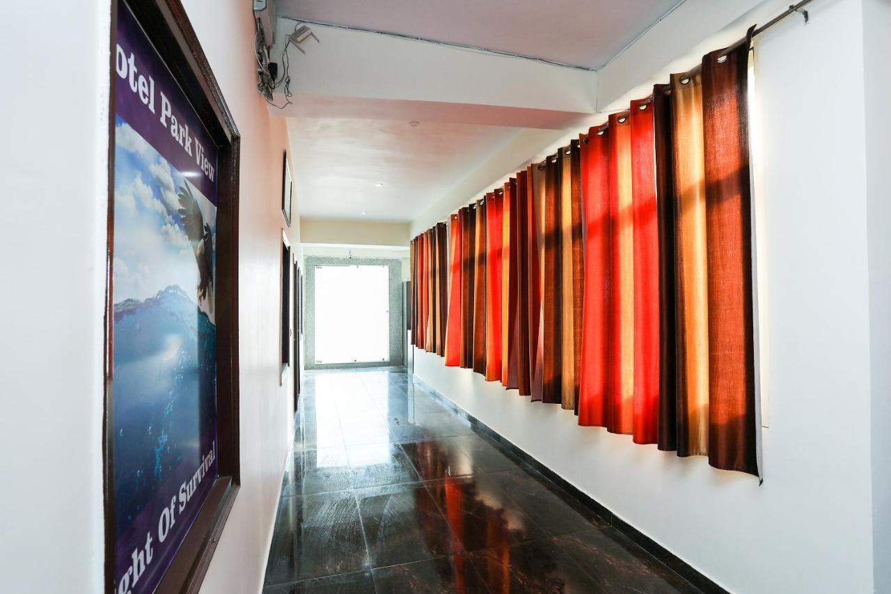 Oyo 35511 Hotel Park View Rohtak Eksteriør bilde