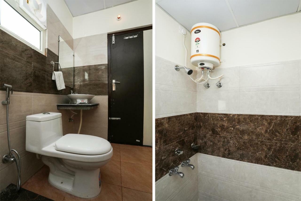 Oyo 35511 Hotel Park View Rohtak Eksteriør bilde